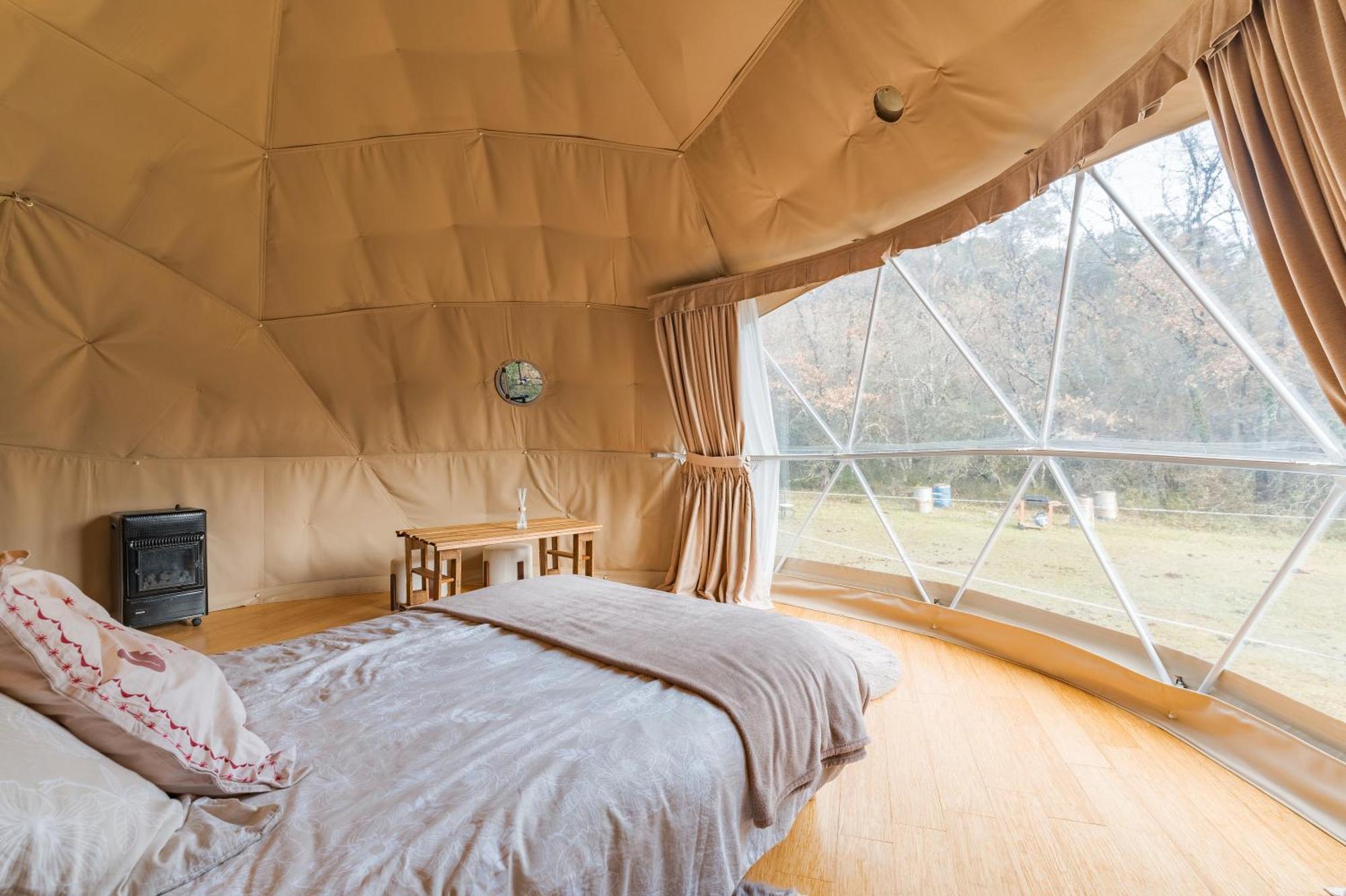 La Cabane Aux Chevaux Varages 외부 사진