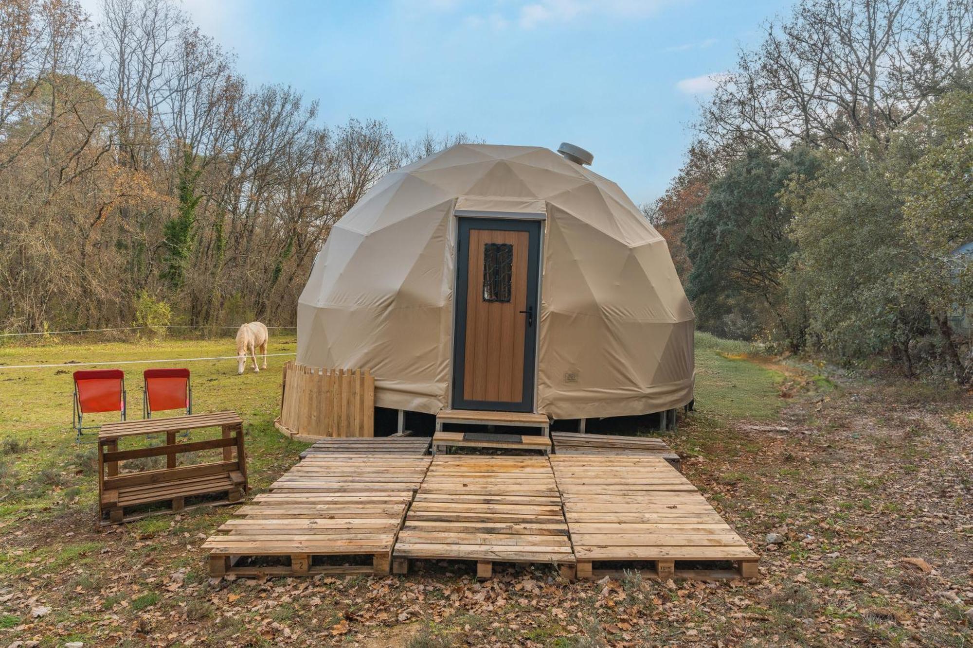 La Cabane Aux Chevaux Varages 외부 사진